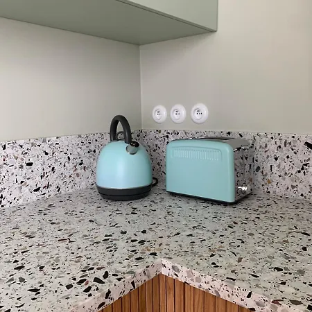 New Old Towne Apartment